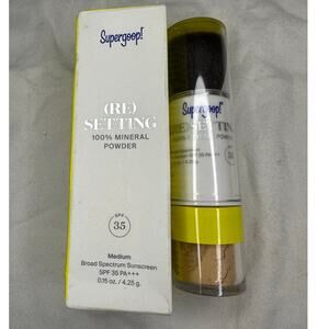 Supergoop Resetting Mineral Powder SPF 35 Medium 4.25g NEW Damaged Box